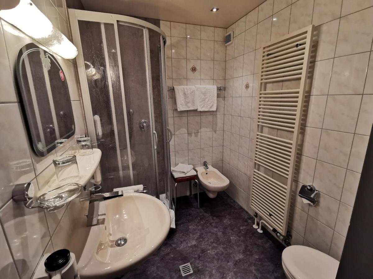 Landgasthof Scheubel Gremsdorf Kültér fotó